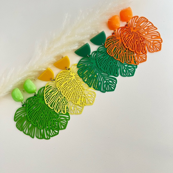 Colorful Leaf Earrings - Pop-of-color Statement Earrings - Summer Earrings - Picture 3 of 16